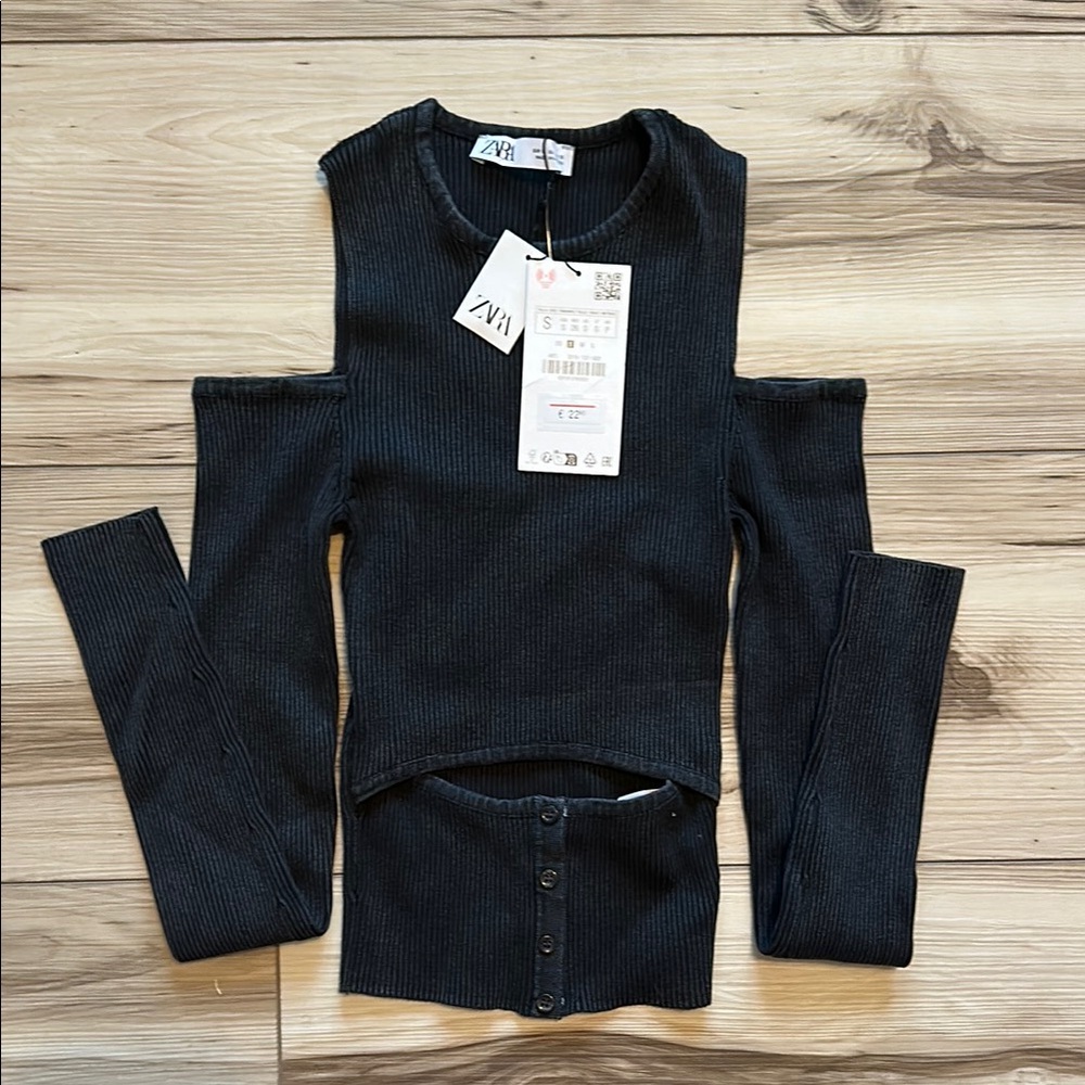 Zara Charcoal Ribbed Knit Sweater